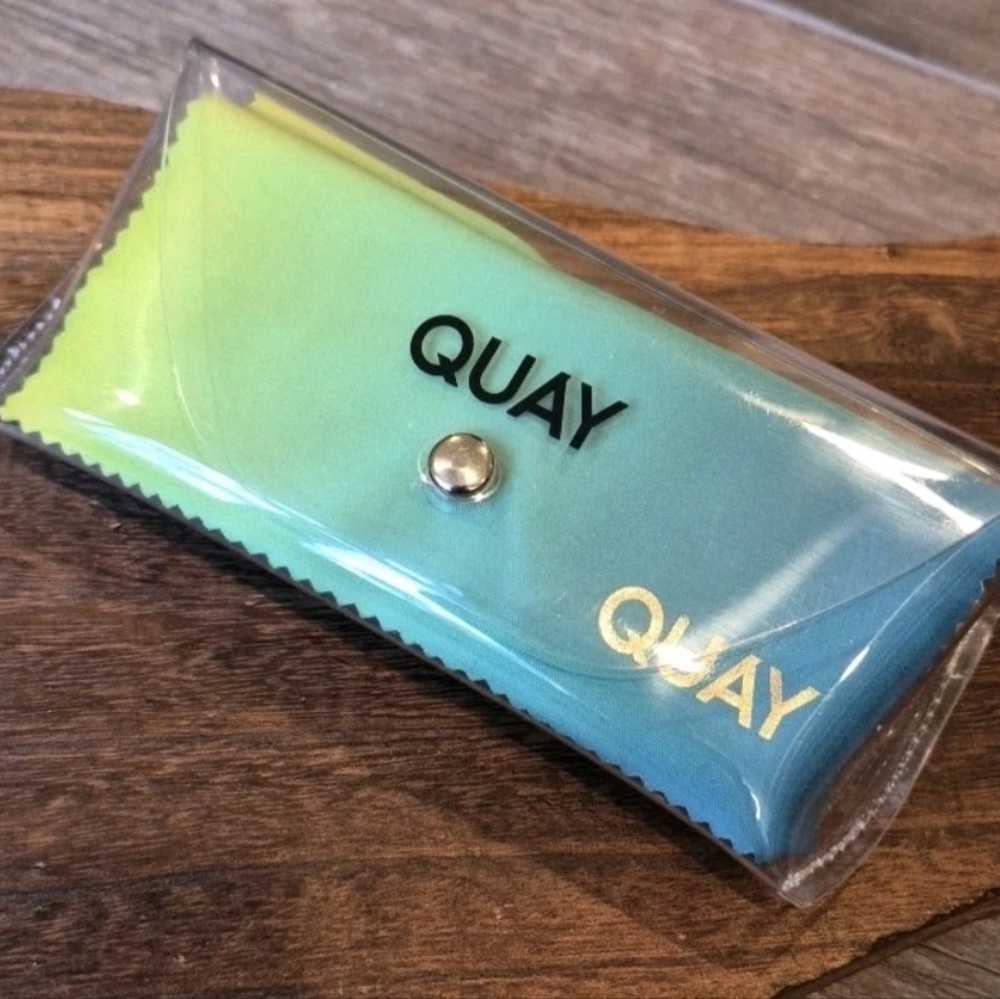 Quay Maxed Out Square Stud Detail Sunglasses in Faded Camo, Excellent Pre-Loved - Picture 13 of 13